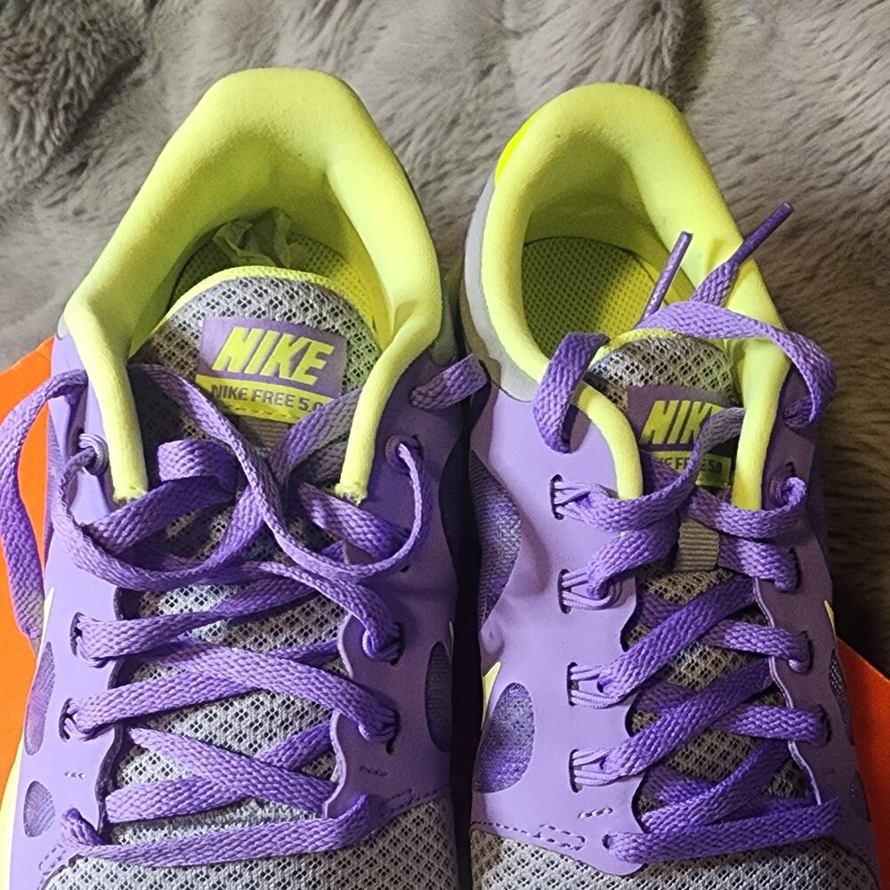 *NWB* Nike Free 5.0 Youth 6.5 Womens 8 - Picture 5 of 12
